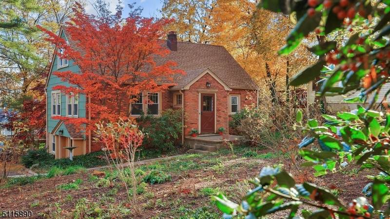 295 Long Hill Rd - Photo 1