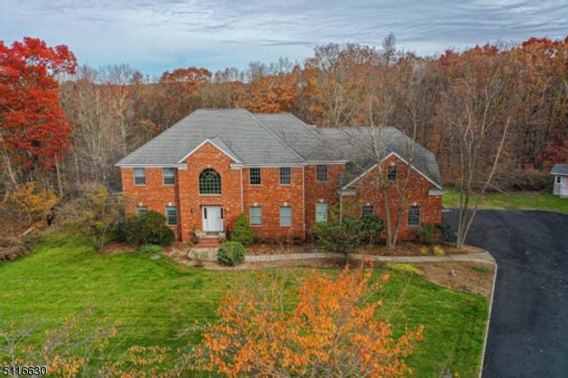 15 Valhalla Way - Photo 1