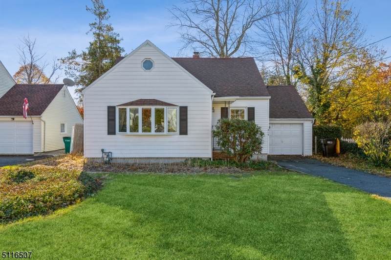 310 Haven Ave - Photo 1