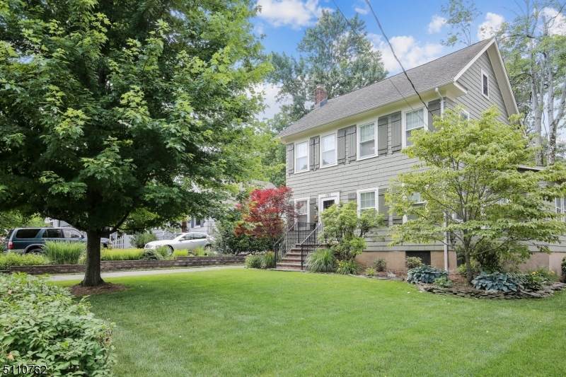 161 Watchung Ave - Photo 1
