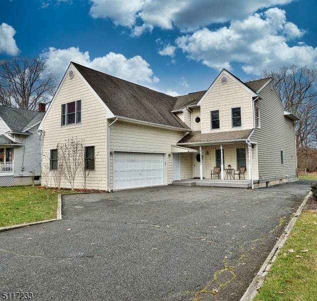 44 Legion Pl - Photo 1