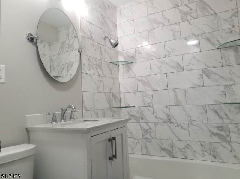 86 Cathay Rd - Photo 1