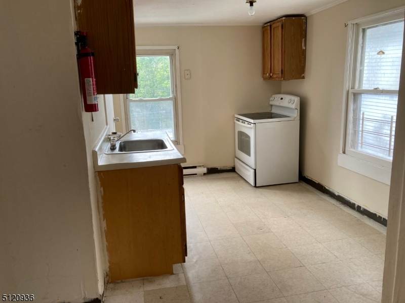 21 Main St - Photo 1