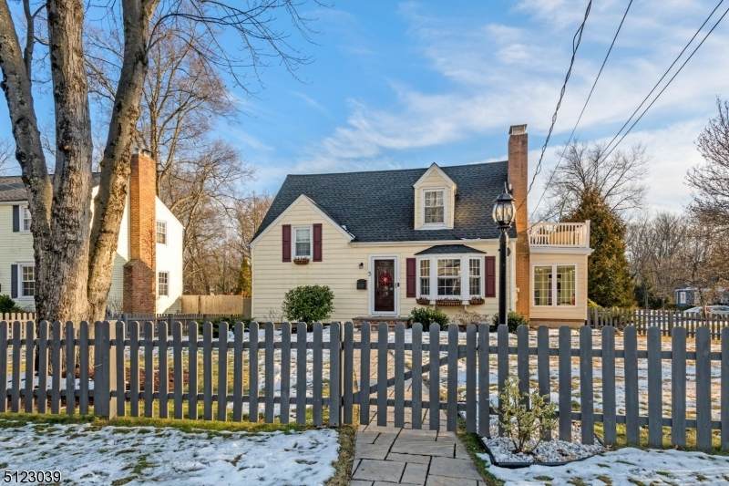 5 Dogwood Ln - Photo 1