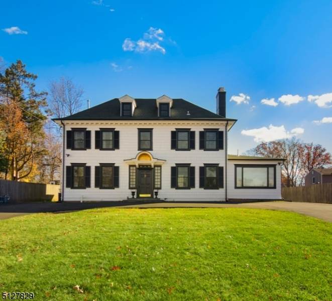 101 W Hill Rd - Photo 1