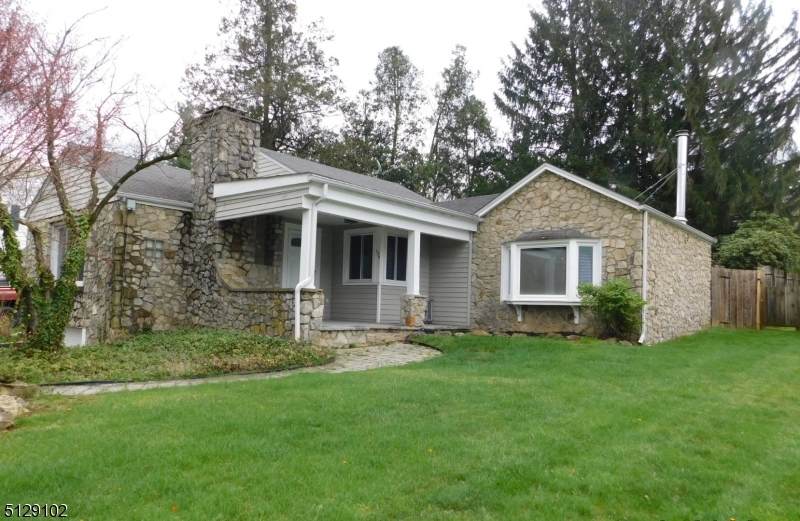 129 Brunswick Ave - Photo 1