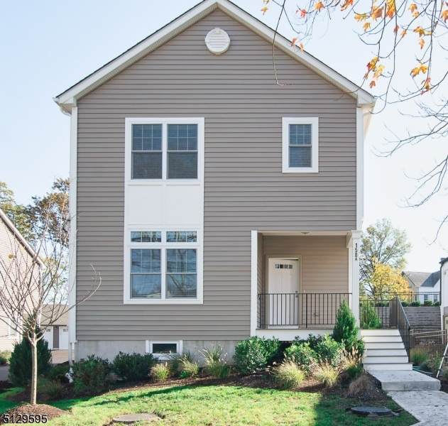156 Broad St - Photo 1