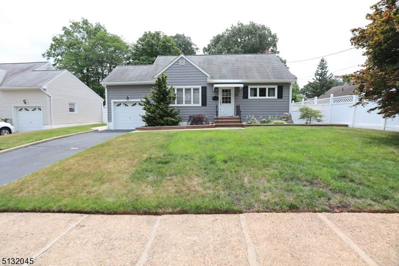 569 W 6Th Ave - Photo 1