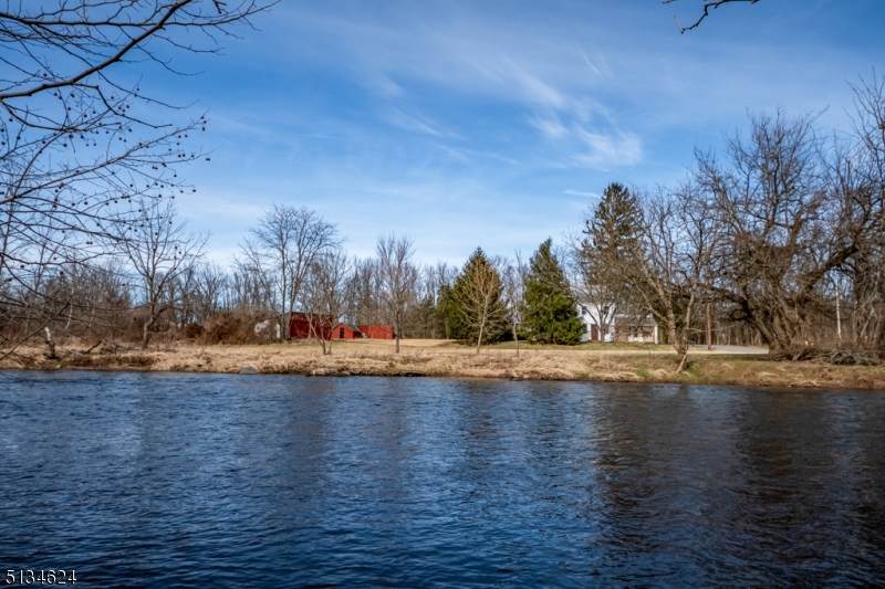 250 Hamden Rd - Photo 1
