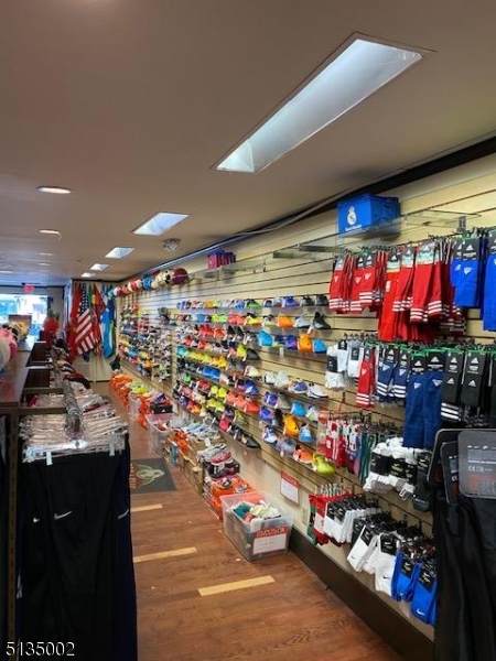 101 Ferry St - Photo 1