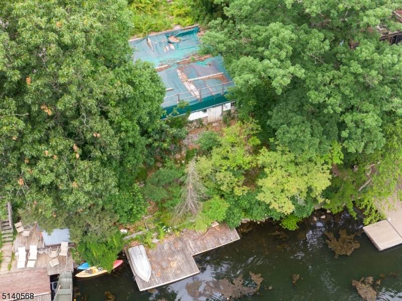 144 Pine Tree Rd - Photo 1