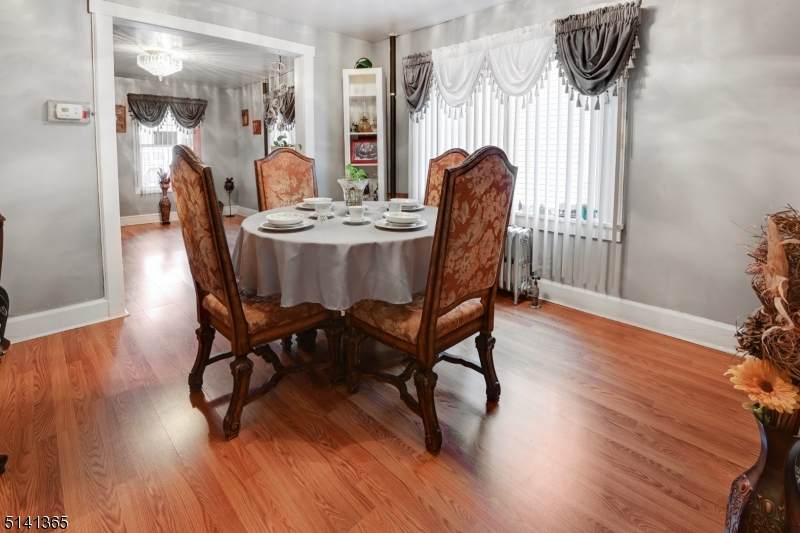 626 Pennsylvania Ave - Photo 1