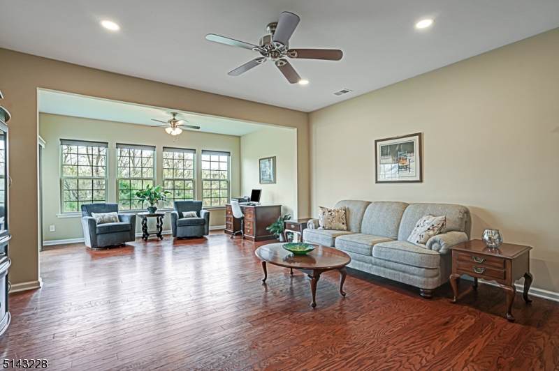 8 Sloan Rd - Photo 1