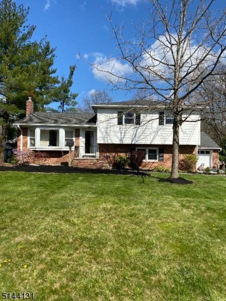 15 Oxbow Dr - Photo 1