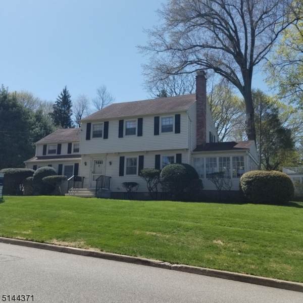 136 Francisco Ave - Photo 1