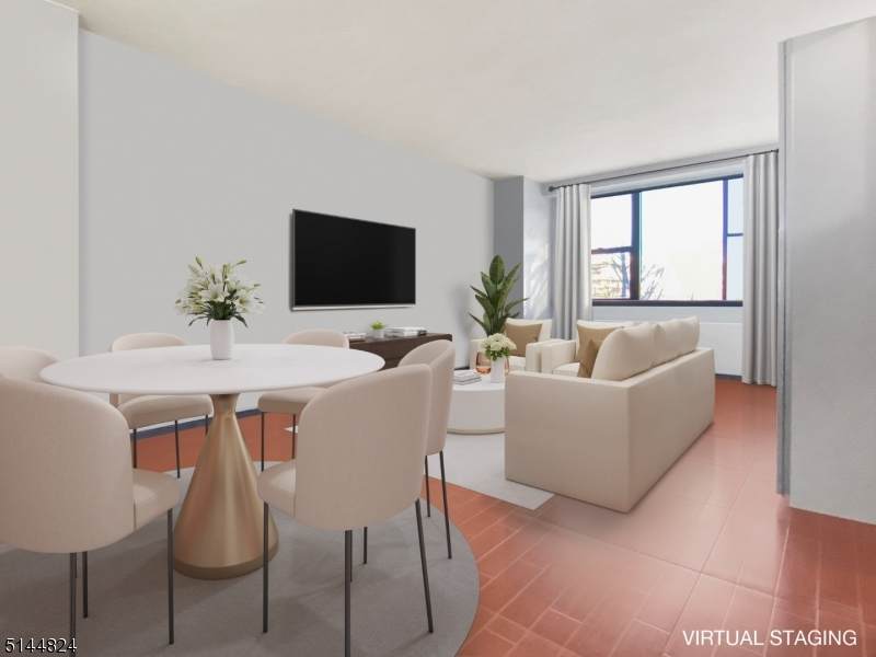 201 St Pauls Ave - Photo 1