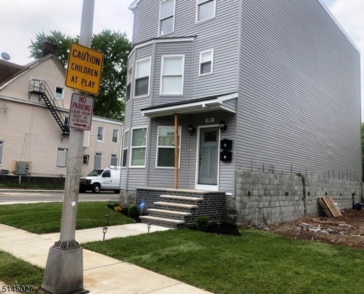 297 N Day St - Photo 1