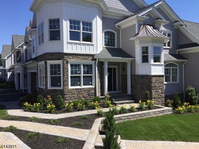 27 Park View Dr - Photo 1