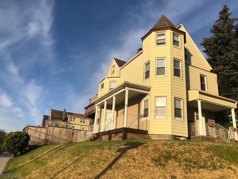 110 Mt Pleasant Ave - Photo 1