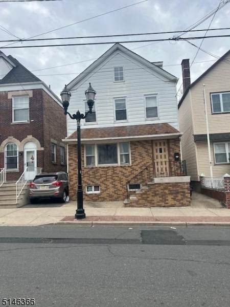 313 Central Ave - Photo 1
