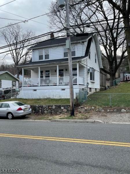 1121 Belmont Ave - Photo 1