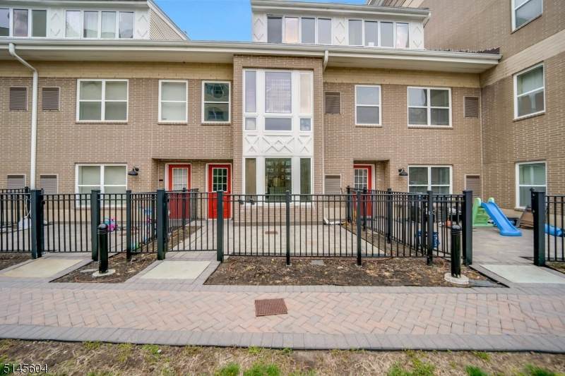 358 Rector St - Photo 1