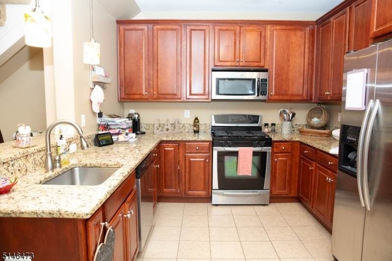 6413 Brookhaven Ct - Photo 1