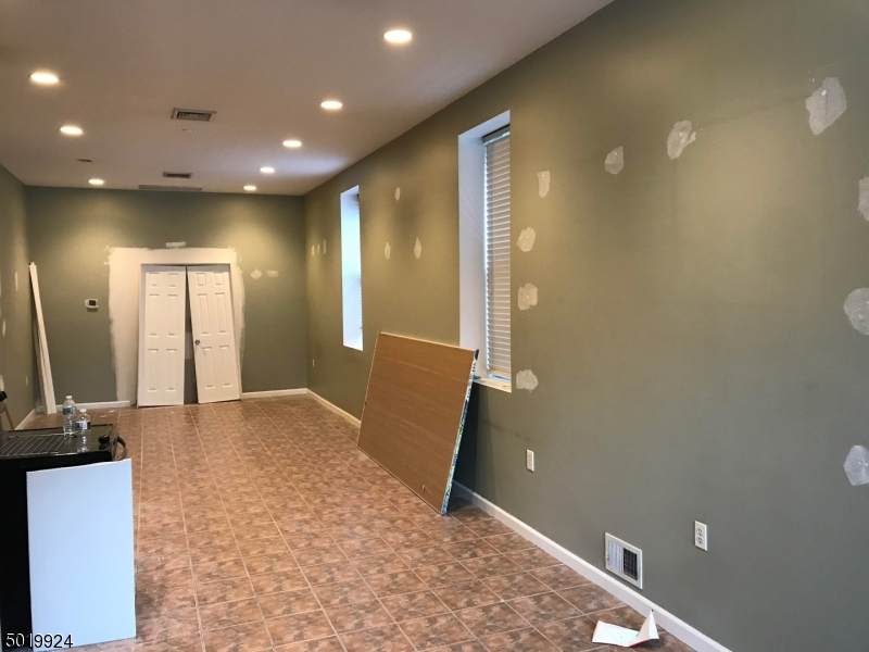 268 Washington Ave - Photo 1