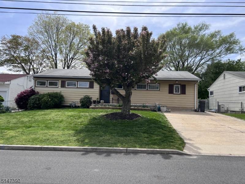 23 Clemson Rd - Photo 1