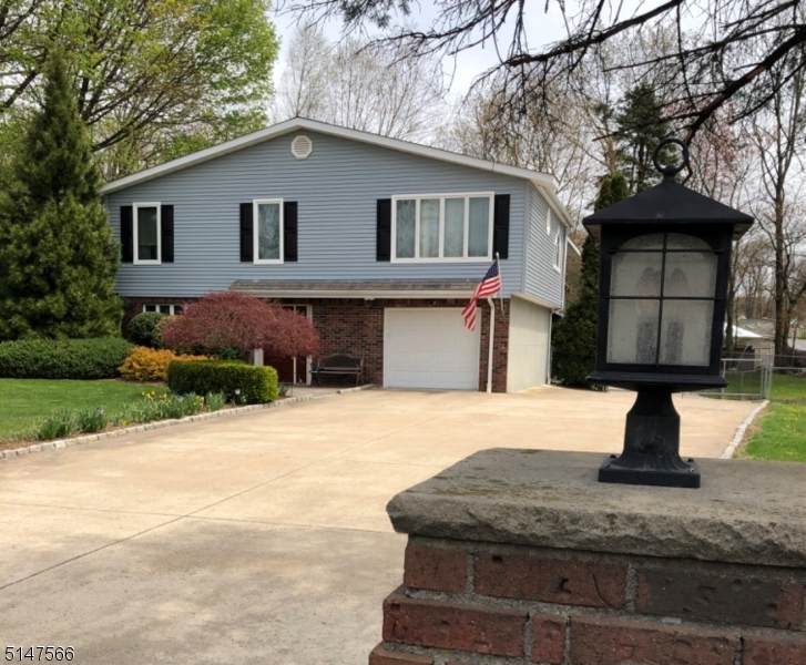 634 Mount Hope Ave - Photo 1