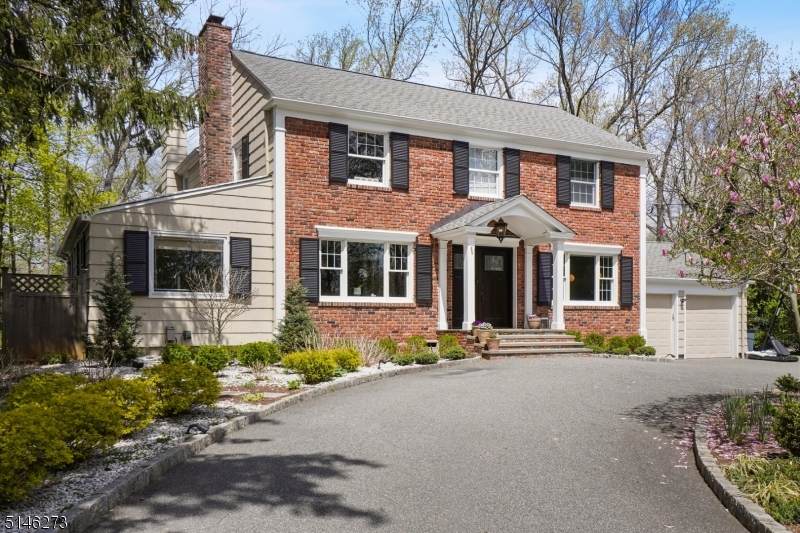 328 Fairmount Ave - Photo 1