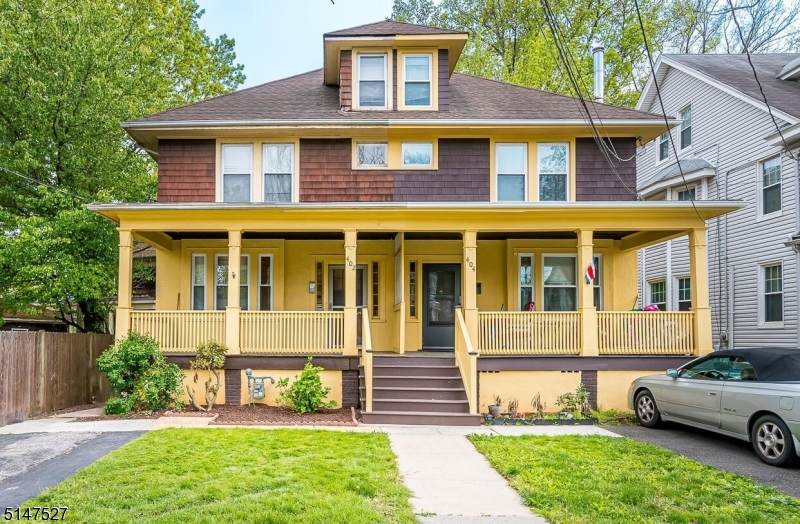 402 W Milton Ave - Photo 1