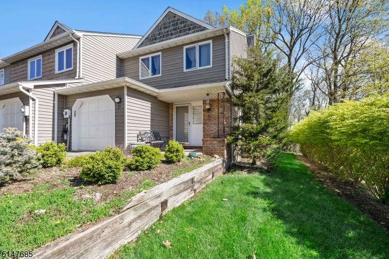 182 Patriots Rd - Photo 1