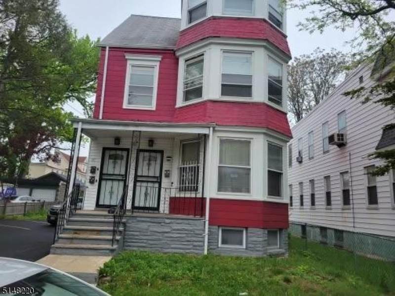 30 W Avon Ave - Photo 1