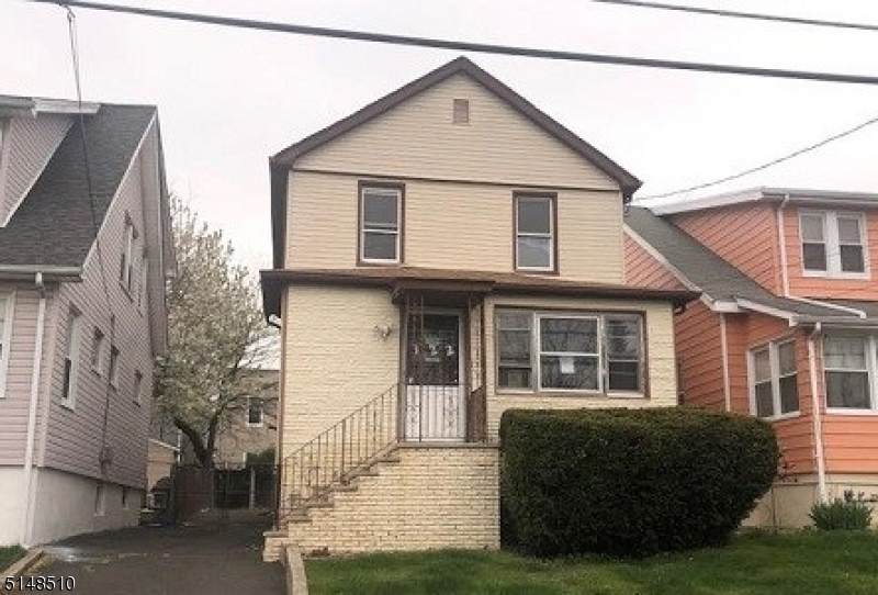 322 Revere Ave - Photo 1