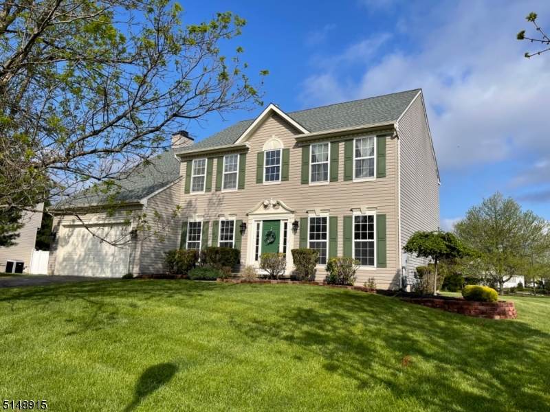 11 Avalon Rd - Photo 1