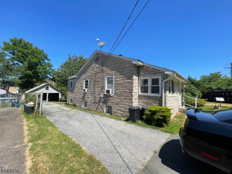 6 South St - Photo 1
