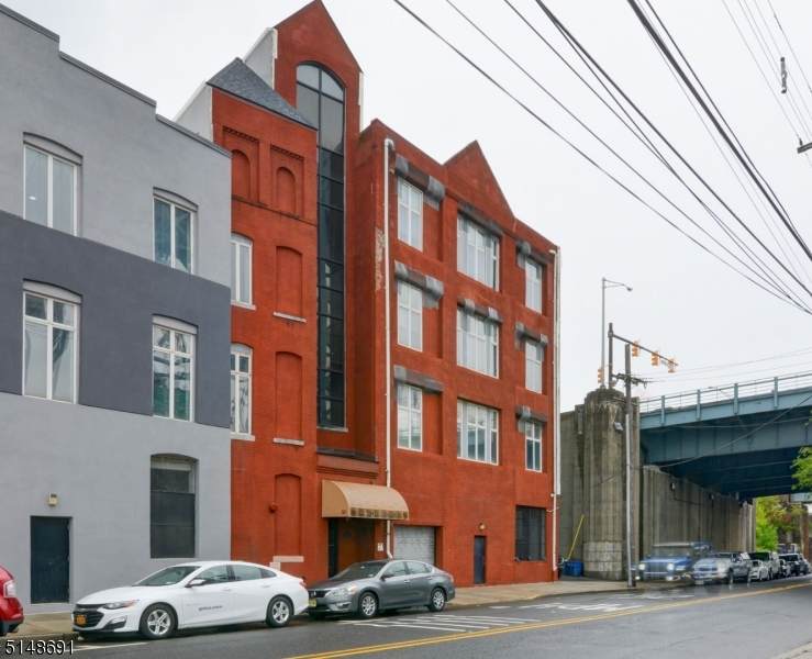 308 Passaic - Photo 1