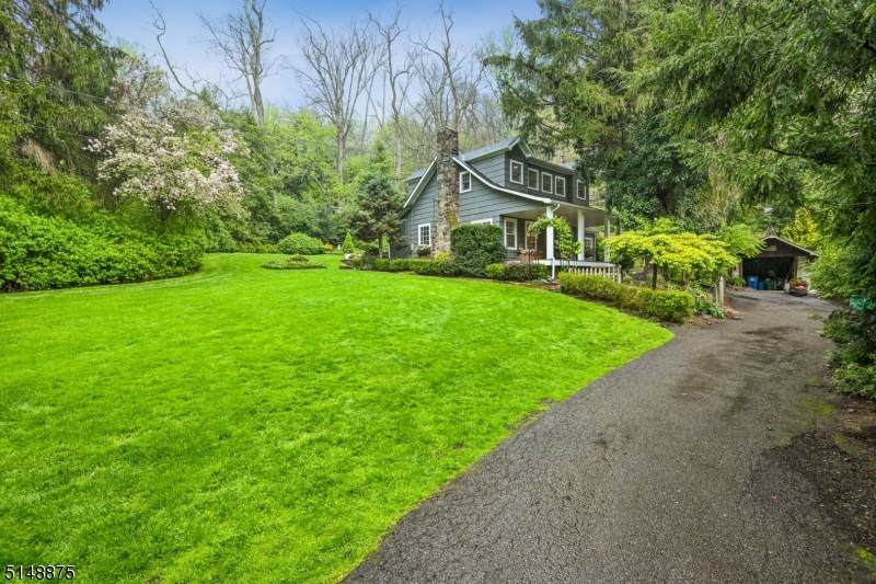 13 Woodland Rd - Photo 1