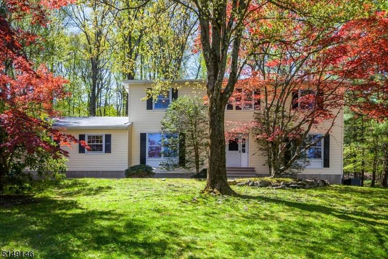 28 Deer Run Dr - Photo 1