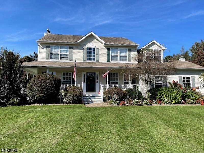 10 Woodruff Way - Photo 1