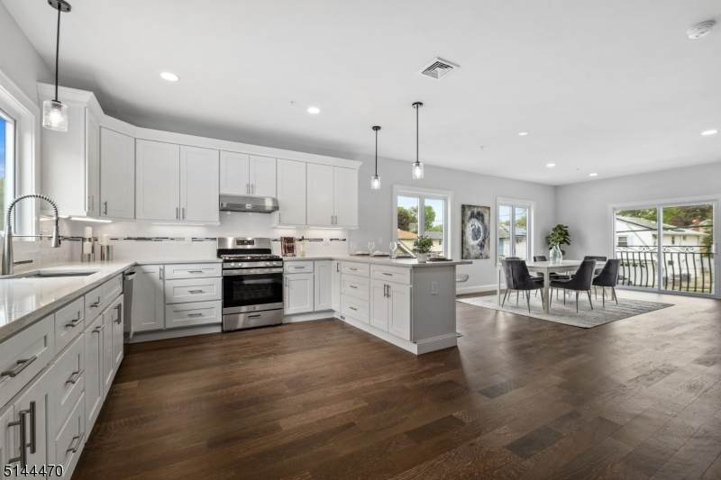 22 Arcadia Pl - Photo 1