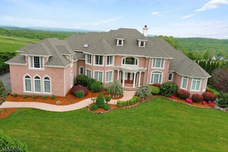8 Skyview Dr - Photo 1