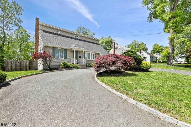 1144 Central Ave - Photo 1