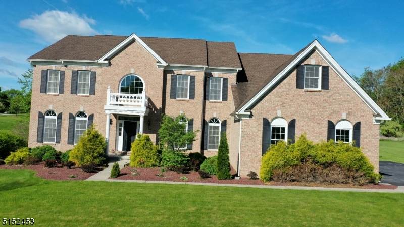 12 High Ridge Ln - Photo 1