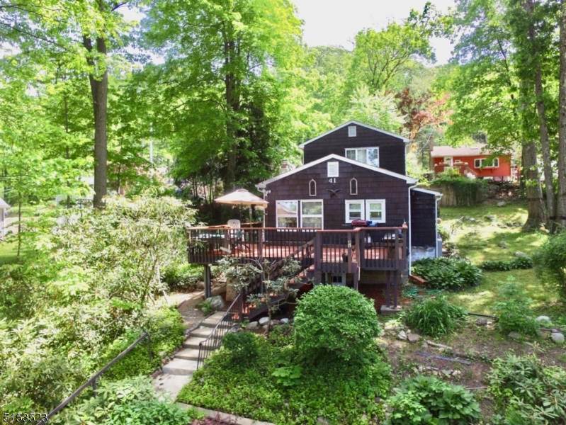 41 Laurel Dr - Photo 1