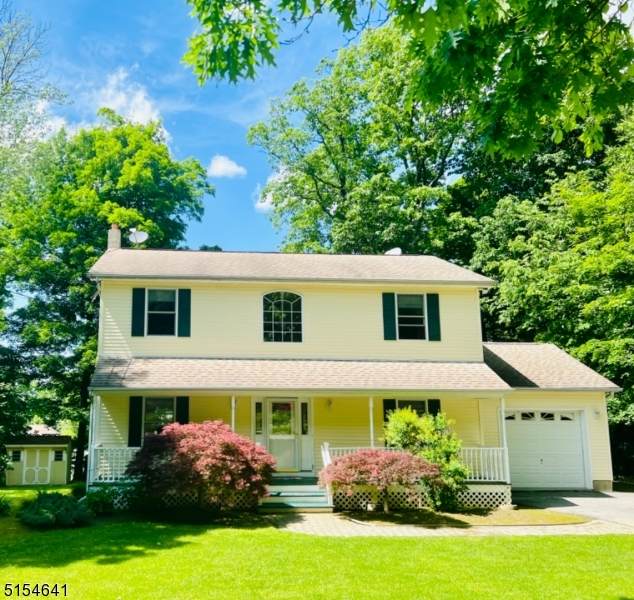 19 Esther Drive - Photo 1