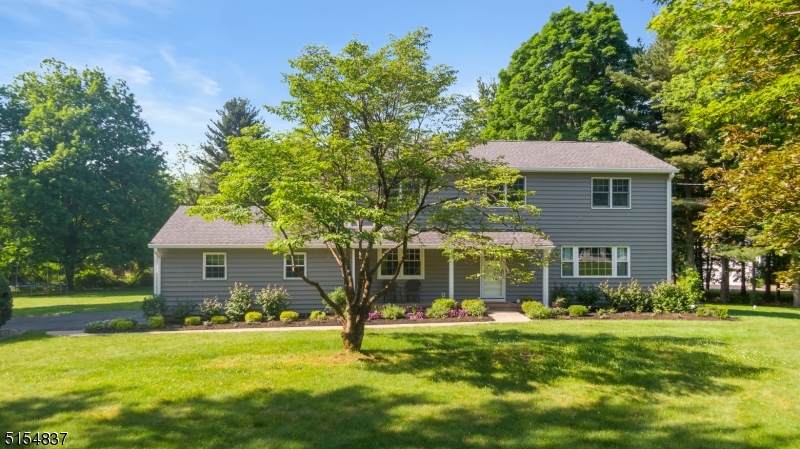 4 Jeffrey Ln - Photo 1