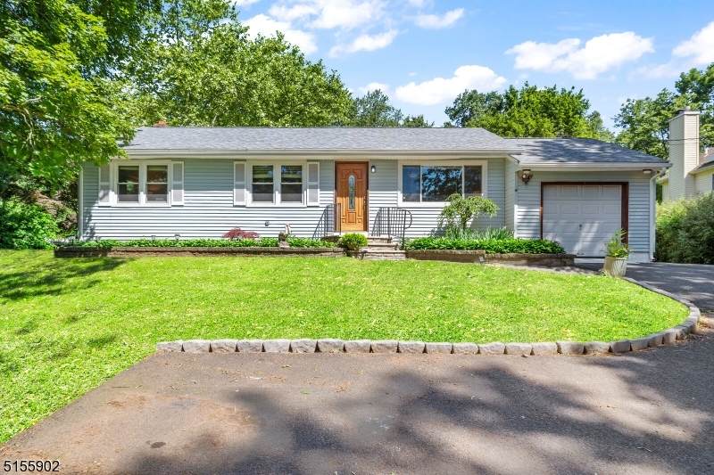 426 Valley Rd - Photo 1