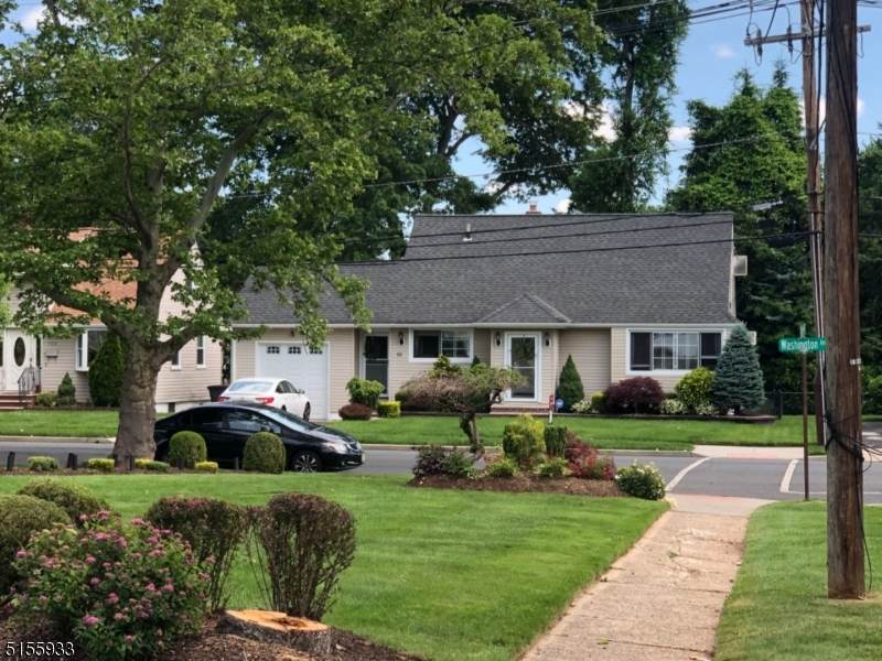 733 Washington Ave - Photo 1